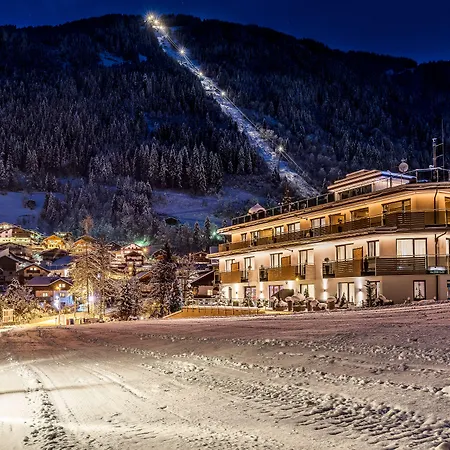 Hotel Mountain M&m 4*