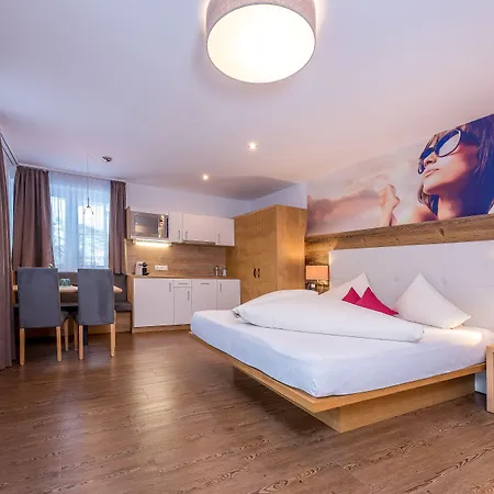 Mountain M&m Hotel 4*