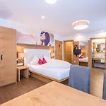 Hotel Mountain M&m 4*