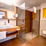 Mountain M&m Hotel 4*