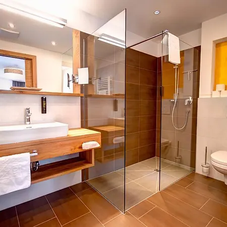 Mountain M&m Hotel 4*