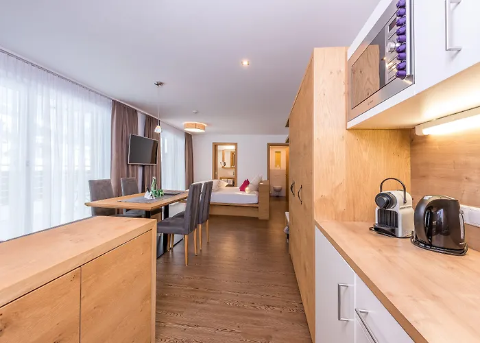 Mountain M&m Hotel 4*